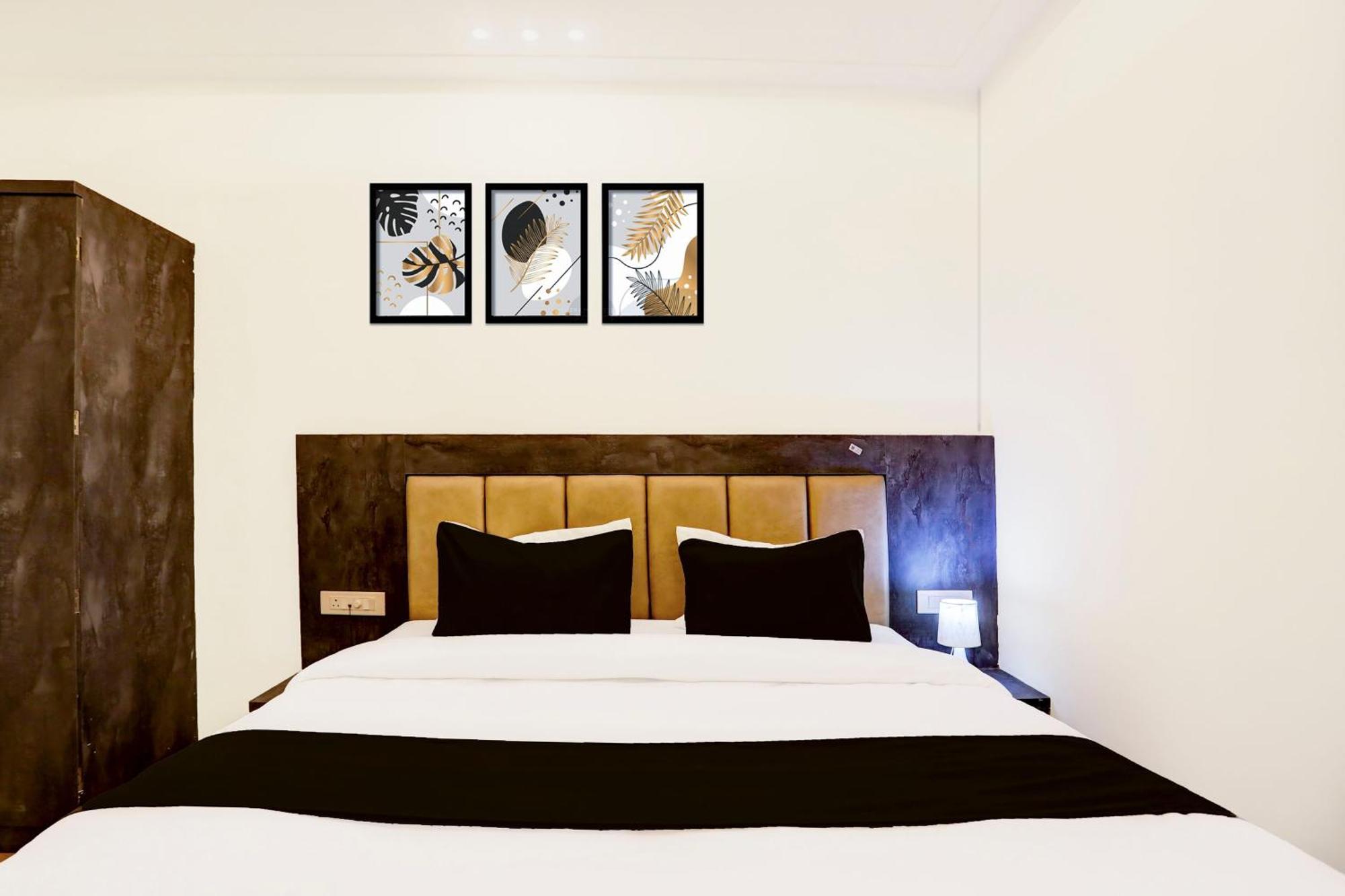 Hotel Super Townhouse Balua Road Pahadiya Varanasi Exterior foto
