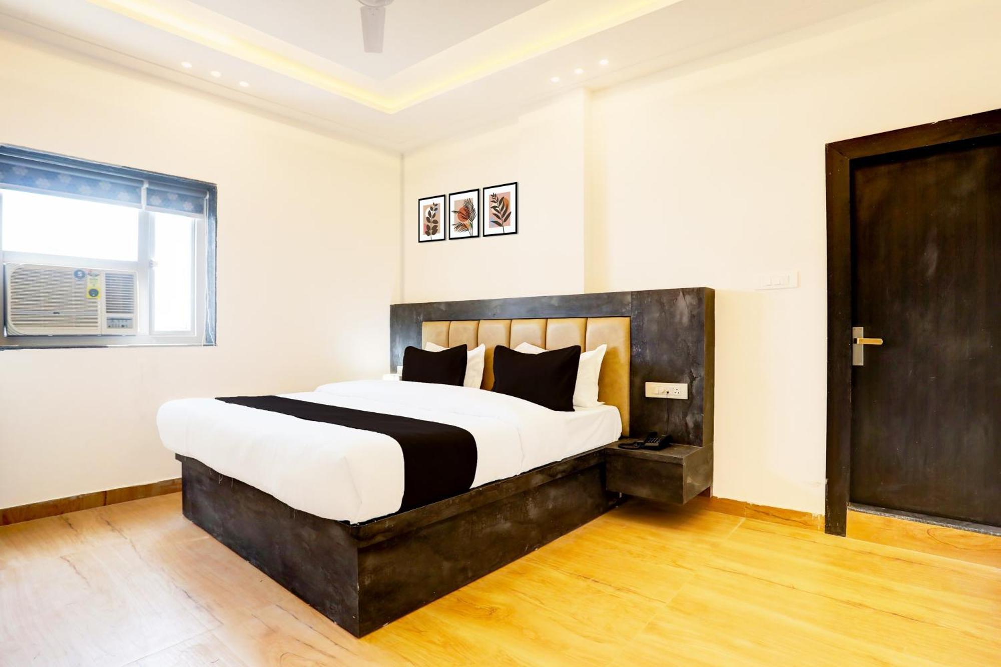 Hotel Super Townhouse Balua Road Pahadiya Varanasi Exterior foto